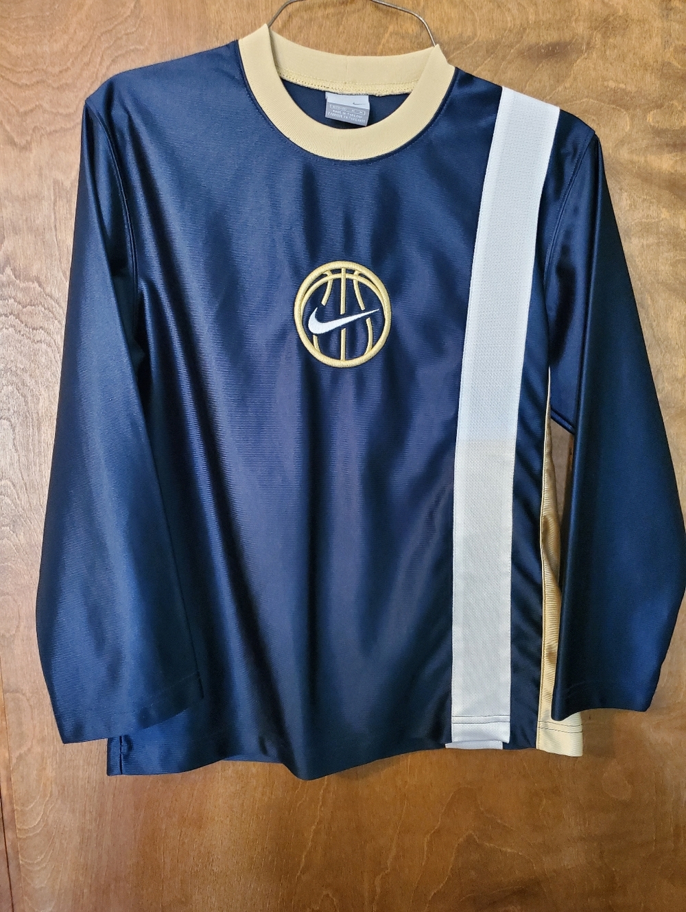Nike Vintage Basetball Warm Up Jersey